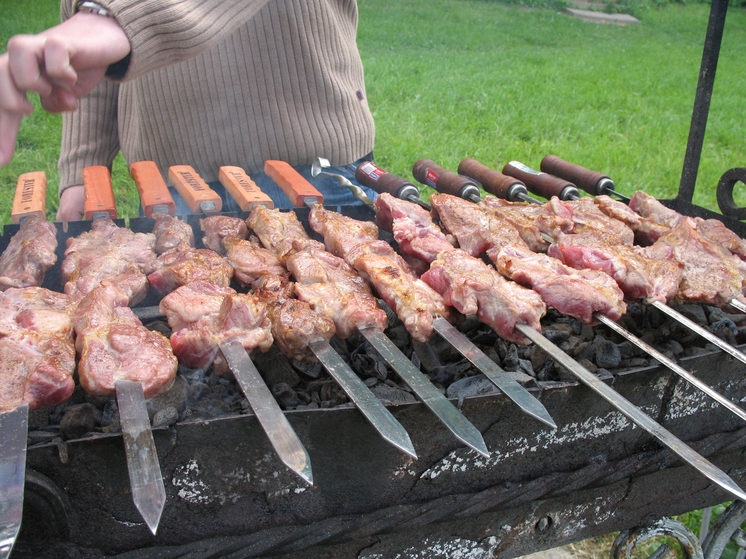 Госдума предлагает ограничить экспорт мяса перед майскими праздниками: что будет с ценами