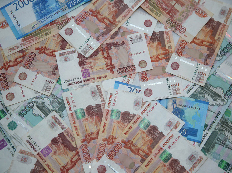 Банк России второй раз подряд снизил ключевую ставку — теперь 18%