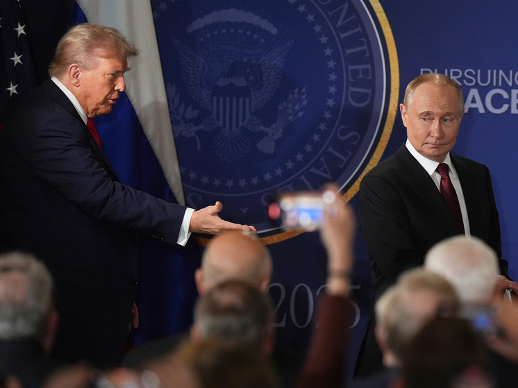 Без фанатизма: США пока не будут вводить санкции против России