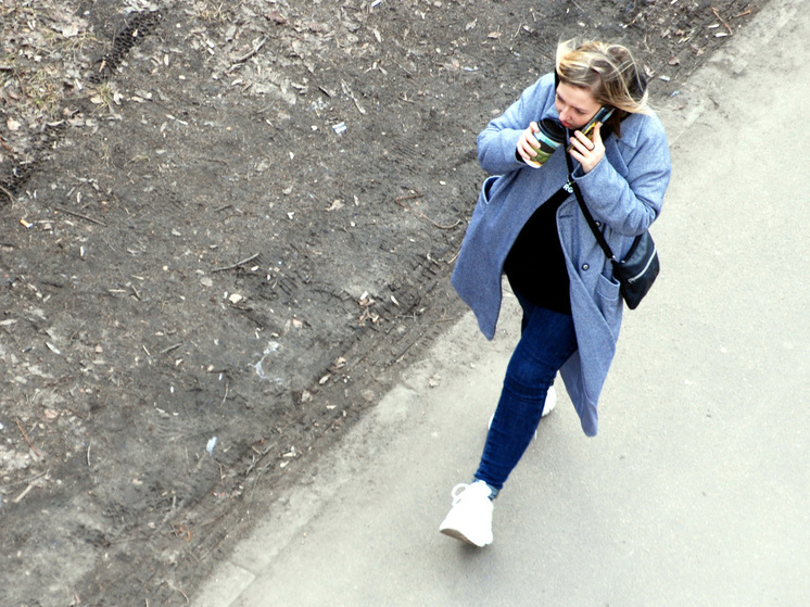 Операторы связи увеличили минуты для звонков из-за роста спроса на голосовые звонки