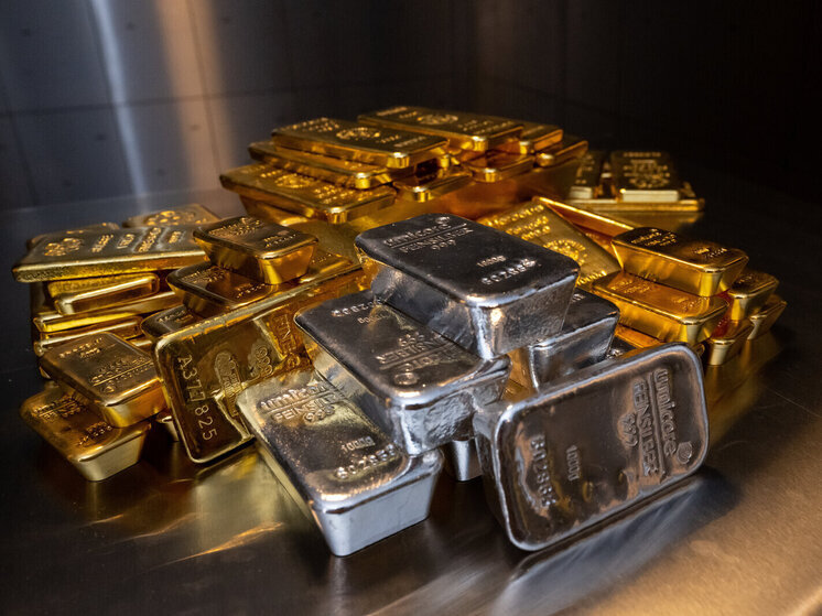 На рынке золота и серебра произошёл полноценный обвал: эксперты назвали причины