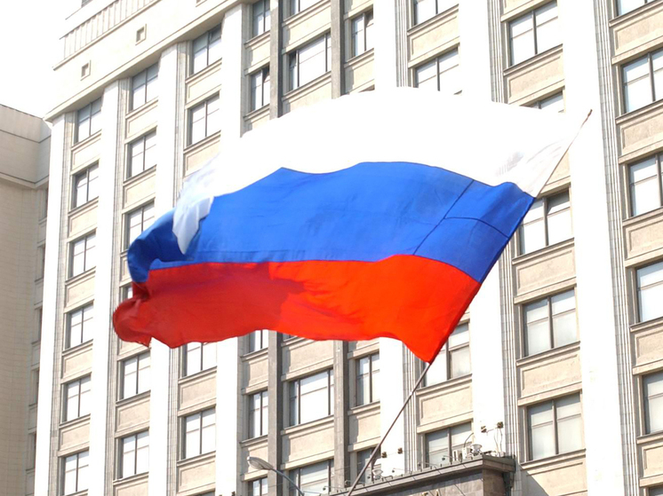 Внешний долг России превысил 60 млрд долларов: есть ли риск для экономики