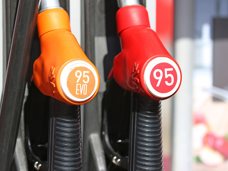 С апреля в России запретят экспорт бензина: эксперт Юшков назвал причины